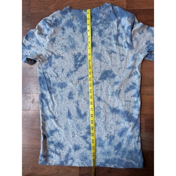 Guess Tie Dye T Shirt Mens XS Short Sleeve‎ Crewneck White Blue Destroyed Holes - Picture 11 of 14